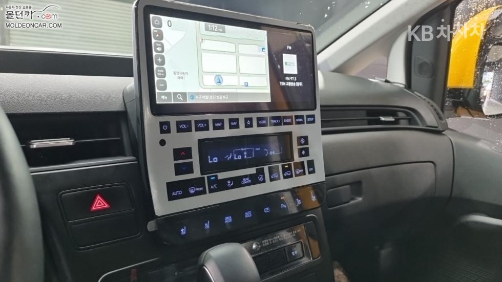 Hyundai Staria — miniaturë 12