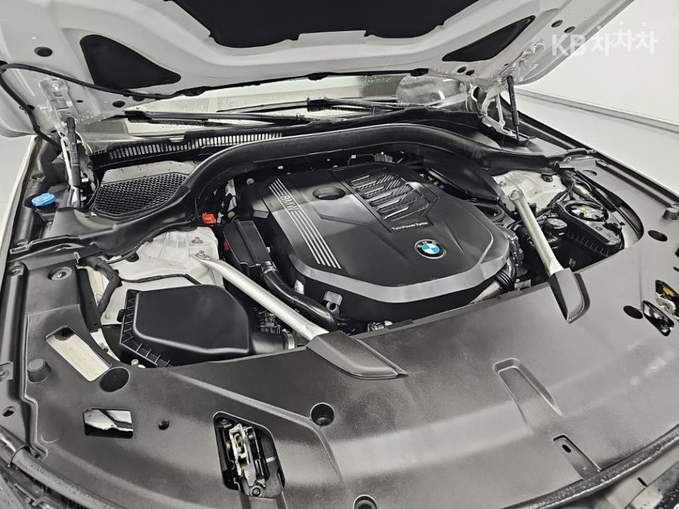 2024 BMW BMW photo
