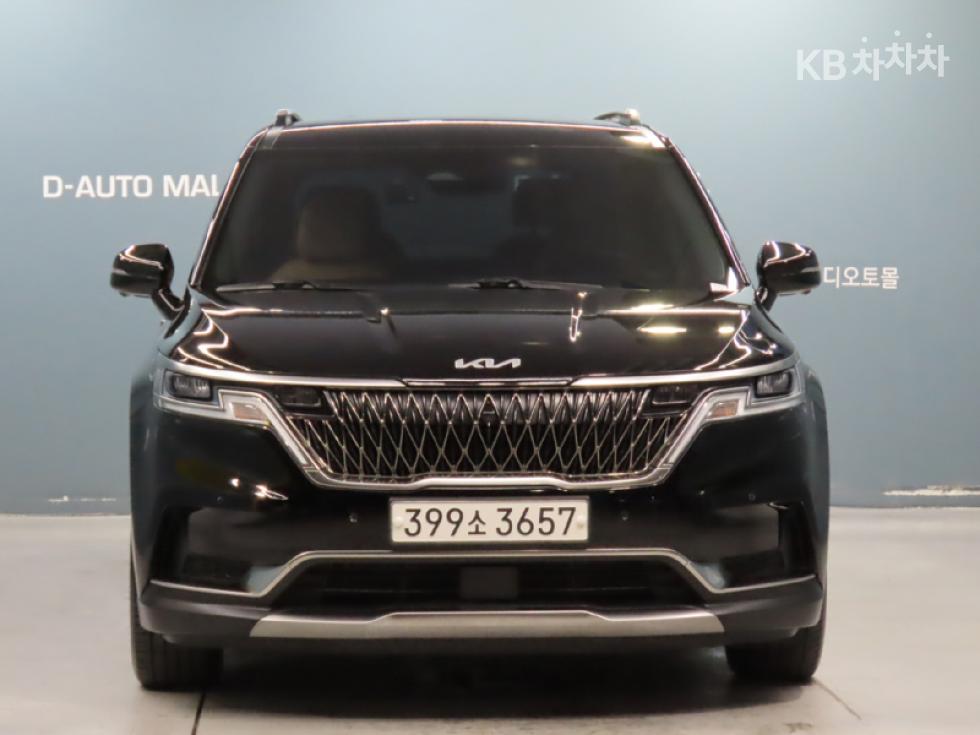 Kia Carnival — miniaturë 2
