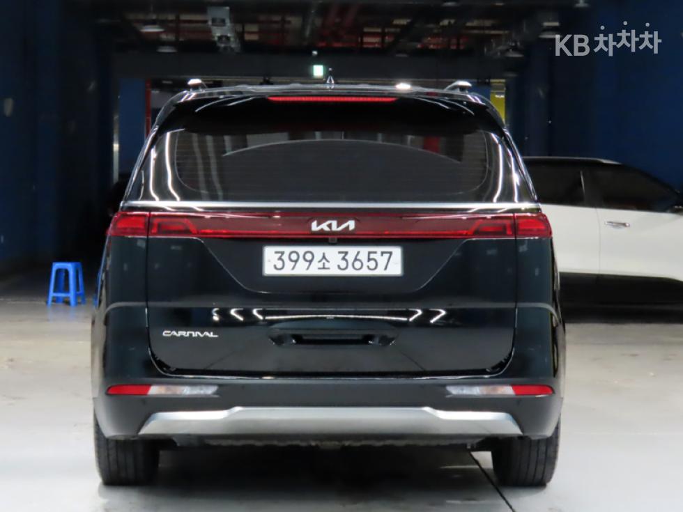 Kia Carnival — miniaturë 3