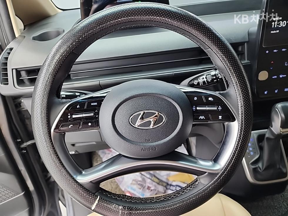 Hyundai Staria — miniaturë 9