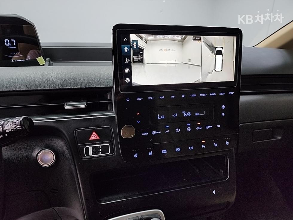 Hyundai Staria — miniaturë 10