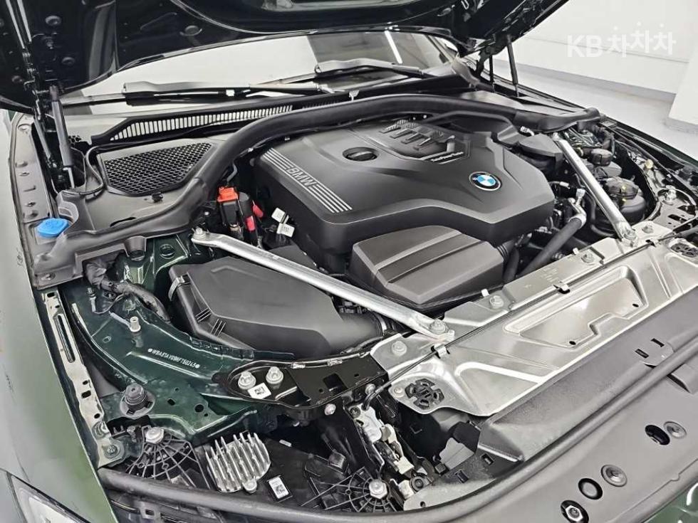 2024 BMW BMW 4 (G22) photo