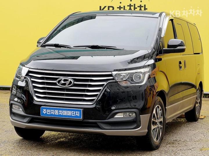 Hyundai Starex 어반 9인승 — foto 1