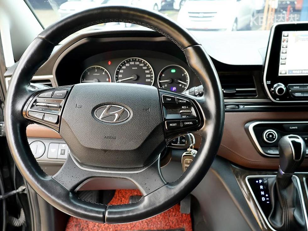 Hyundai Starex — miniaturë 8