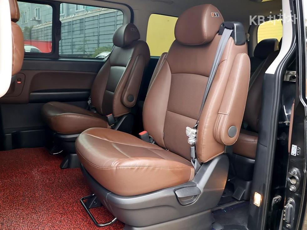 Hyundai Starex — miniaturë 12