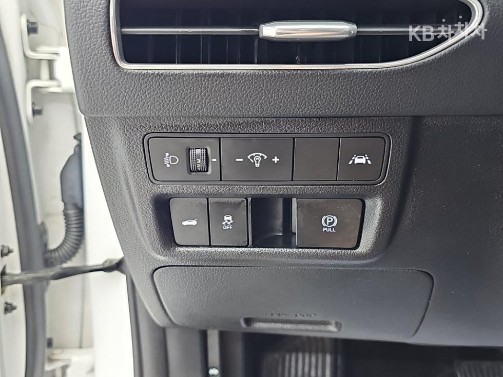 Hyundai Sonata — miniaturë 17