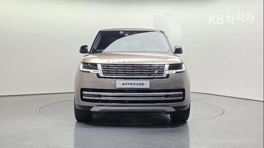 Land Rover Range Rover — miniaturë 7