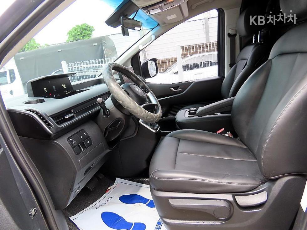 Hyundai Staria — miniaturë 5
