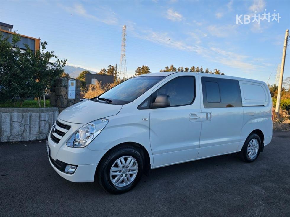 Hyundai Starex 5인승 밴 — foto 1