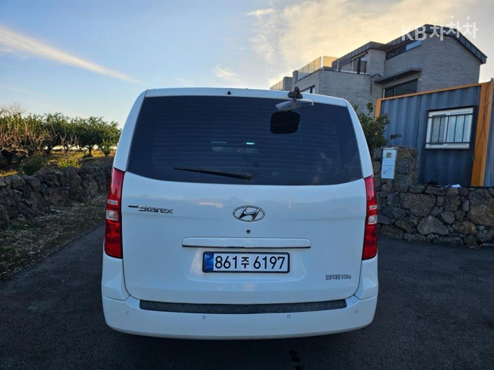 Hyundai Starex — miniaturë 4