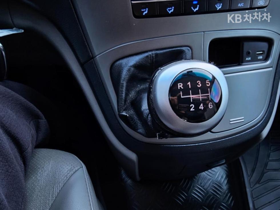 Hyundai Starex — miniaturë 12