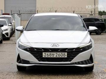 Hyundai Avante 1.6 — foto 1