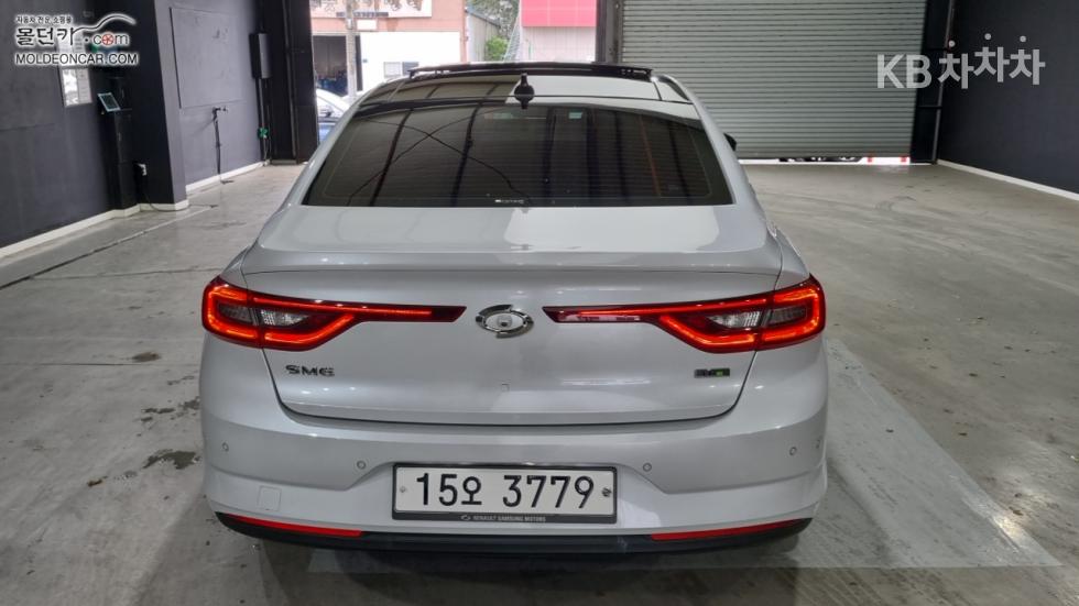 Renault Samsung SM6 — miniaturë 4
