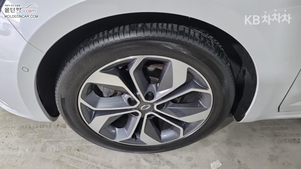 Renault Samsung SM6 — miniaturë 6