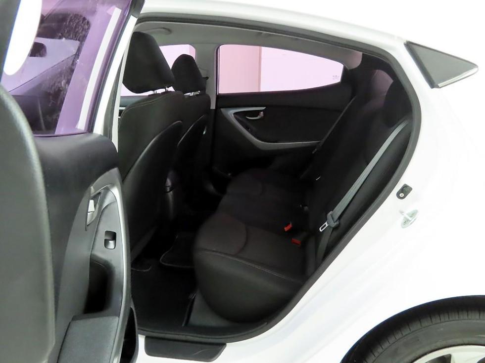 Hyundai Avante — miniaturë 14