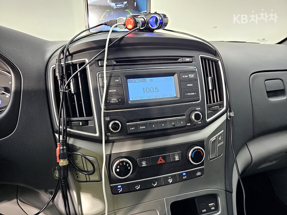 Hyundai Starex — miniaturë 15
