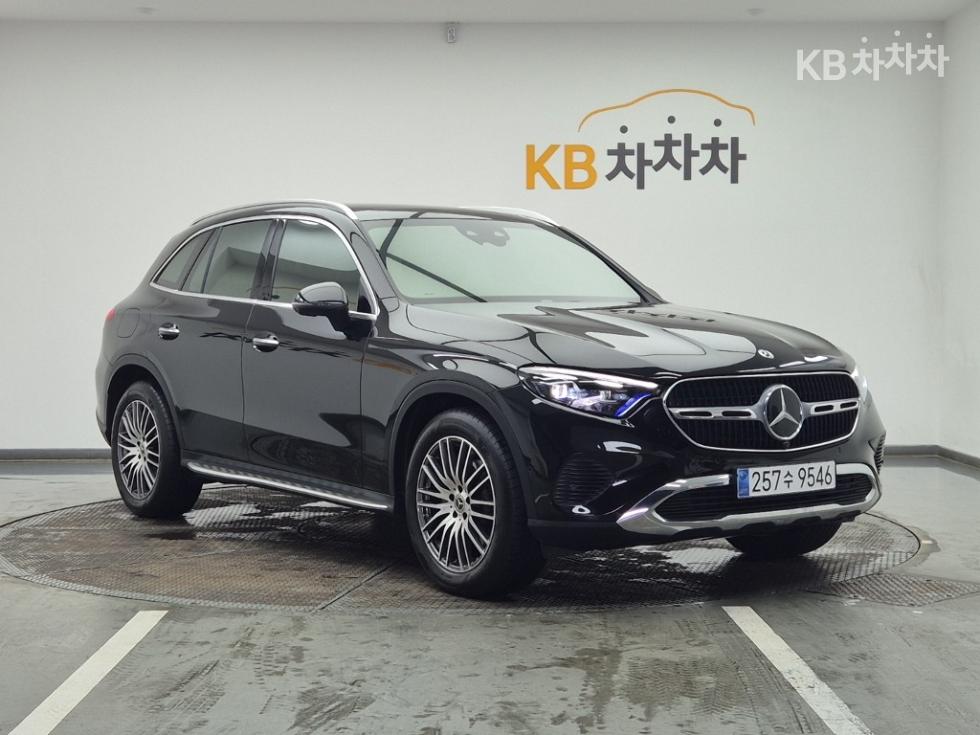 Mercedes-Benz GLC — miniaturë 2