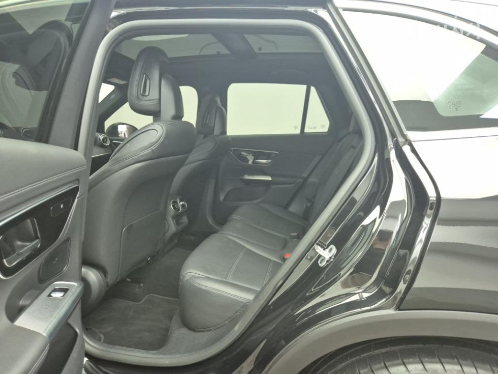 Mercedes-Benz GLC — miniaturë 12