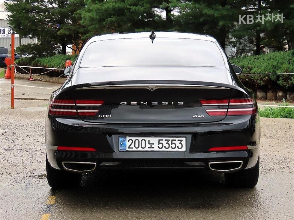 Genesis G80 — miniaturë 4