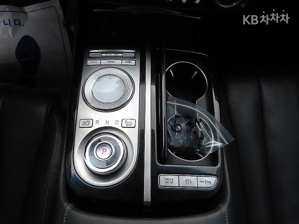 Genesis G80 — miniaturë 11