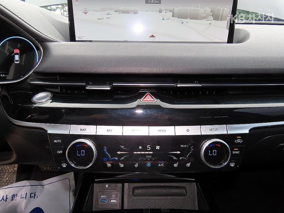Genesis G80 — miniaturë 14