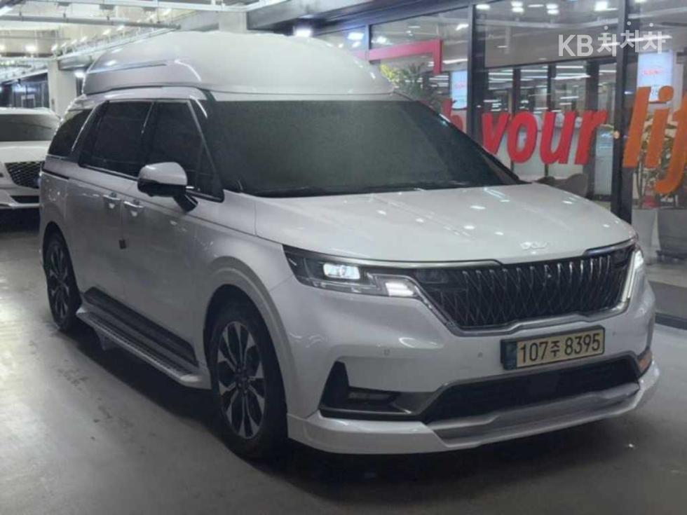 Kia Carnival — miniaturë 2