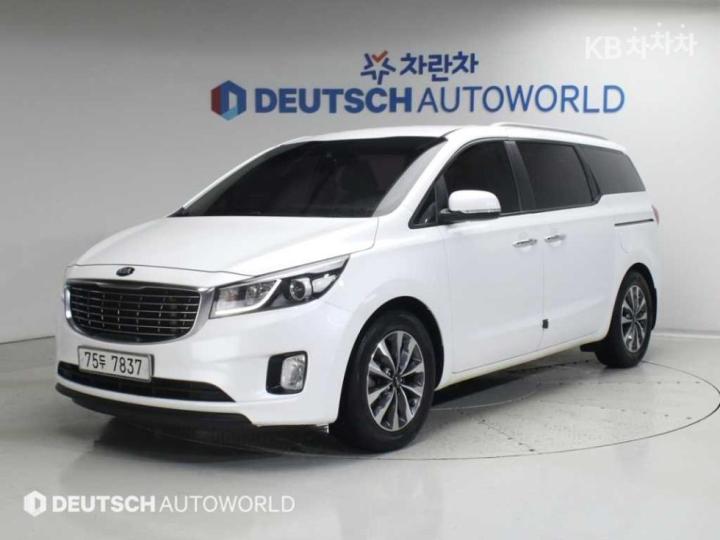 Kia Carnival 11인승 2.2 디젤 — foto 1