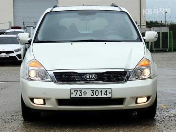 Kia Carnival 그랜드카니발 GLX — foto 1