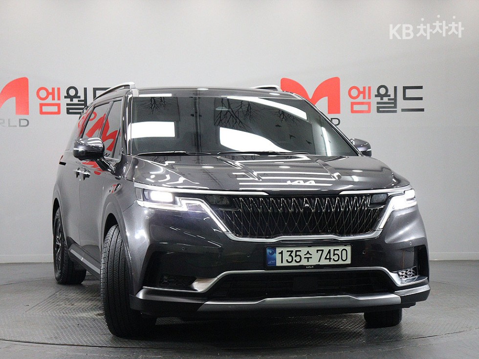 Kia Carnival — miniaturë 2
