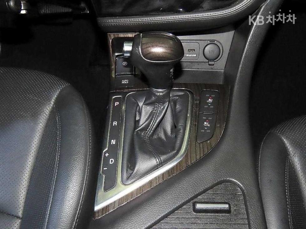 Kia K5 — miniaturë 12