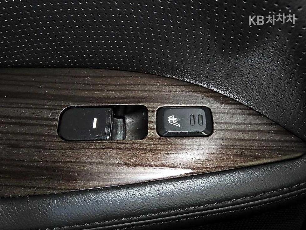 Kia K5 — miniaturë 13
