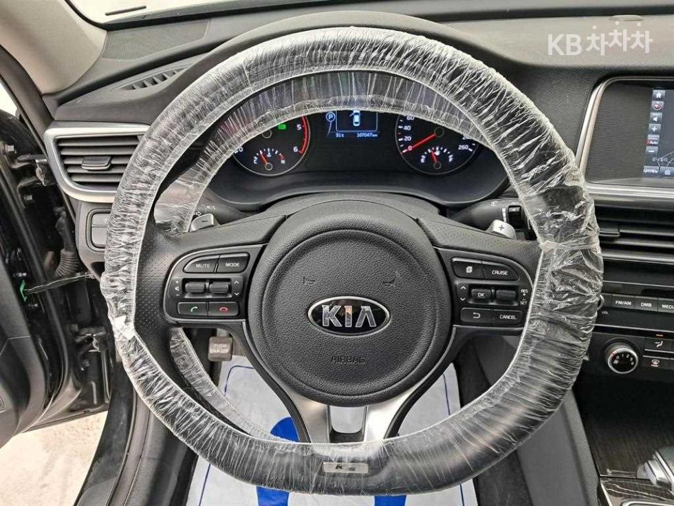 Kia K5 — miniaturë 7