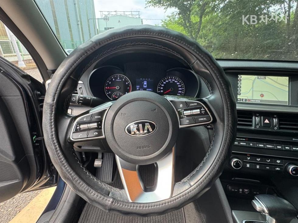 Kia K5 — miniaturë 5