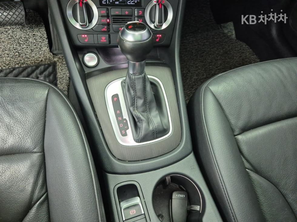 Audi Q3 — miniaturë 8