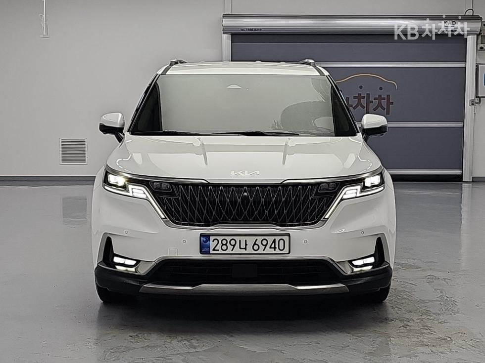 Kia Carnival — miniaturë 2