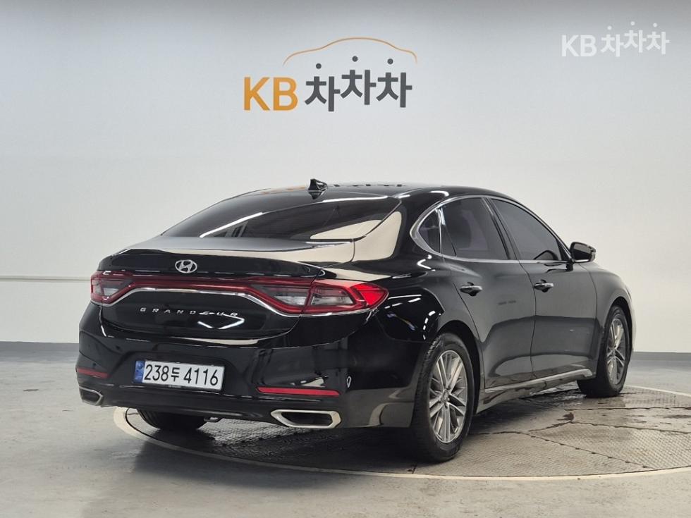 Hyundai Grandeur — miniaturë 3