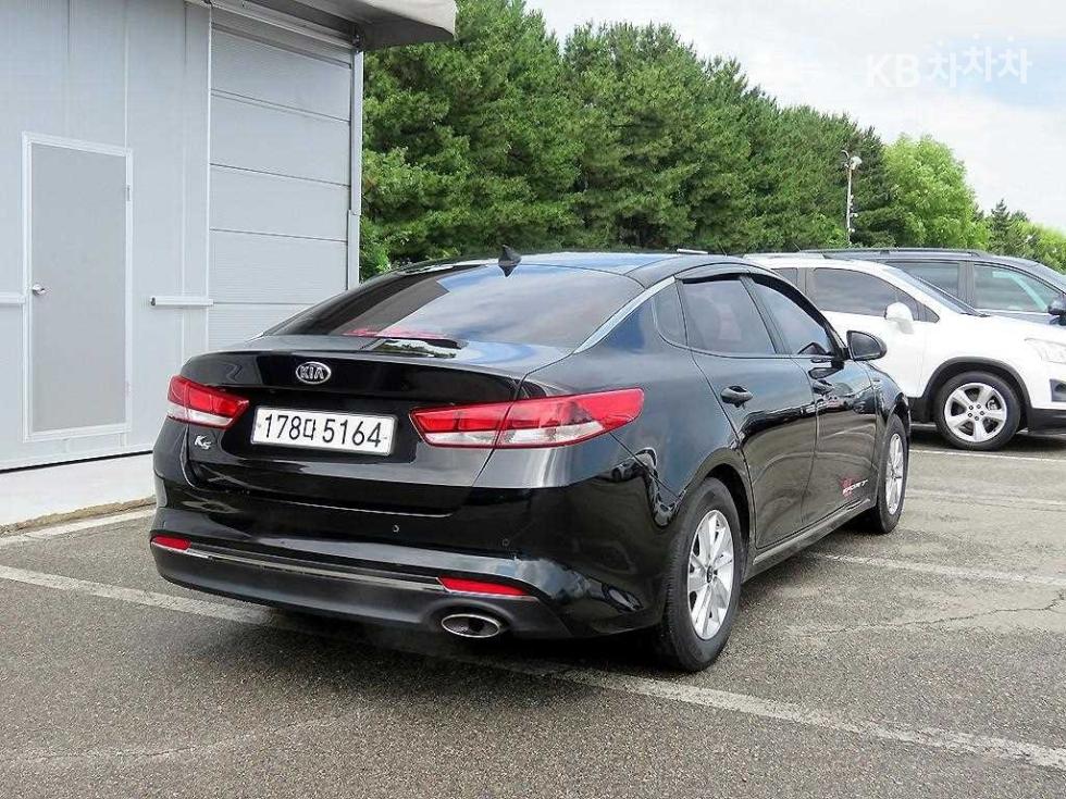 Kia K5 — miniaturë 4