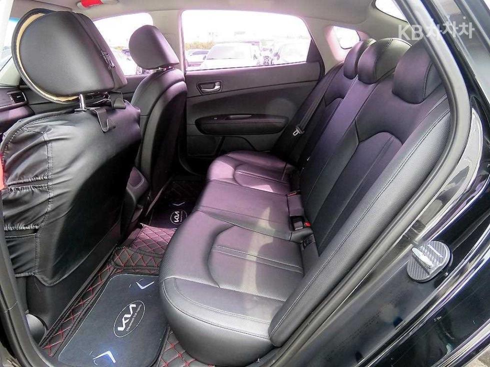 Kia K5 — miniaturë 6