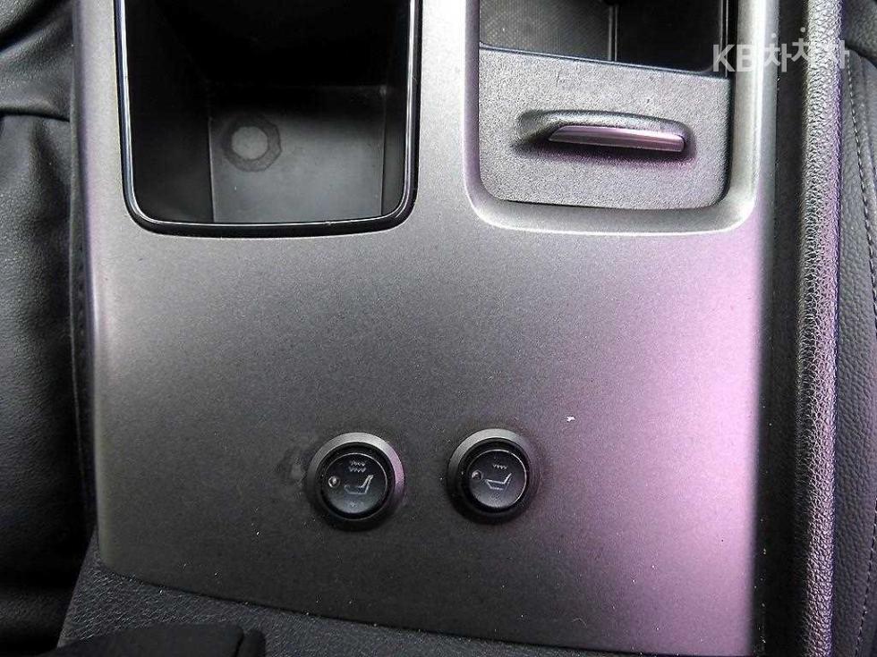Kia K5 — miniaturë 11