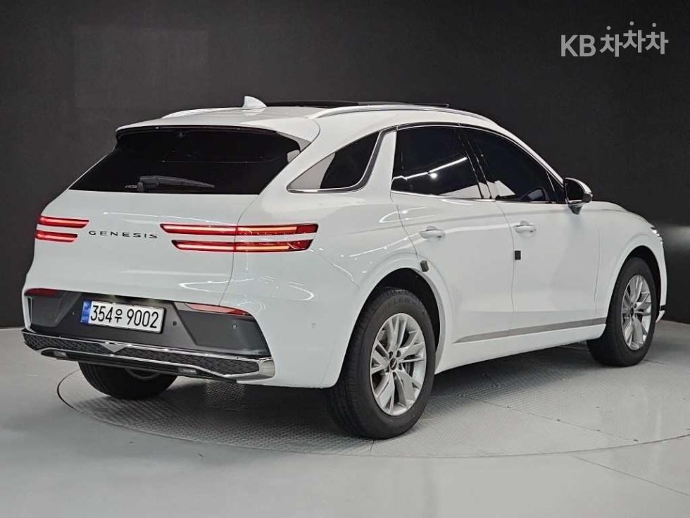 2026 Genesis GV70 photo