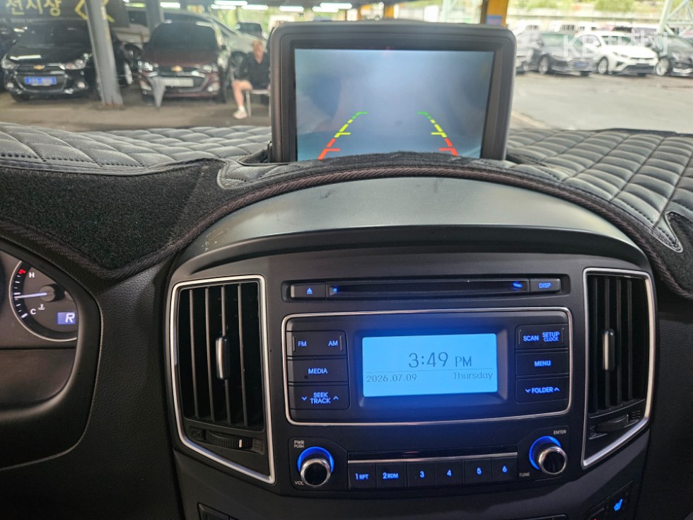 Hyundai Starex — miniaturë 10
