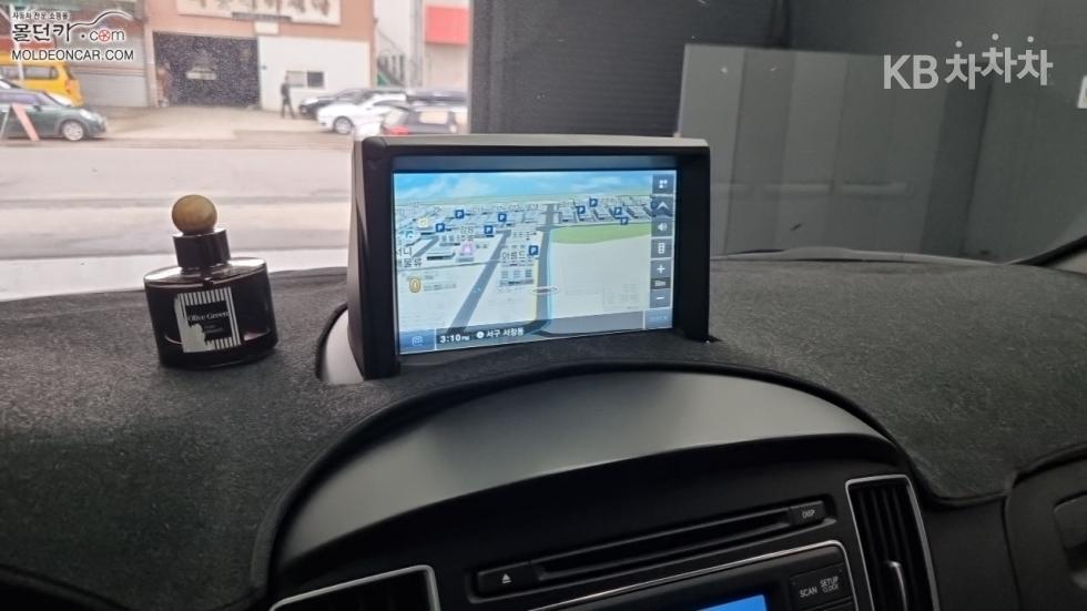 Hyundai Starex — miniaturë 12