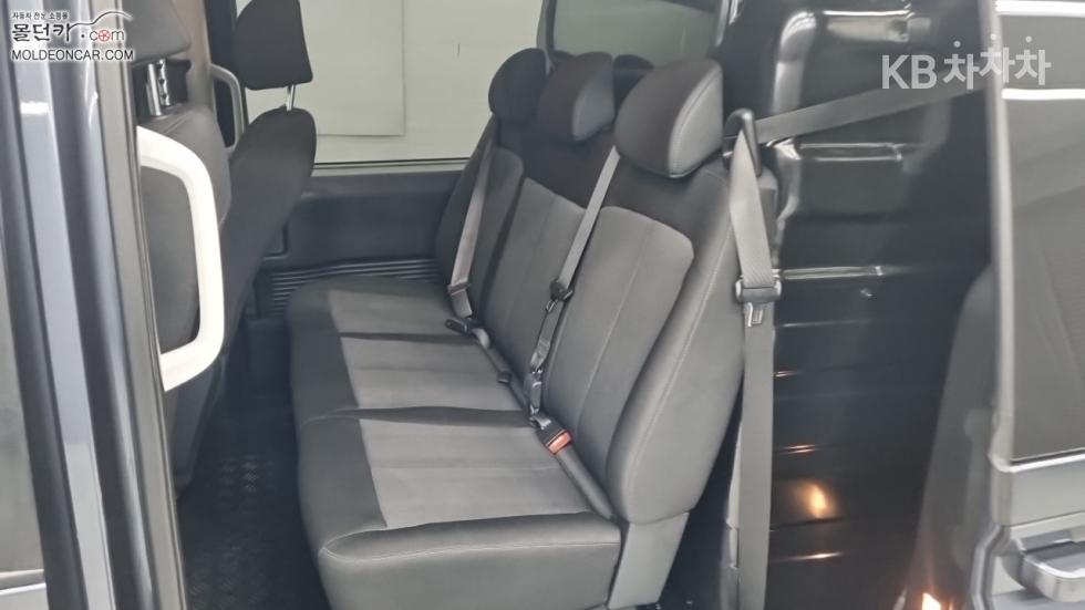 Hyundai Staria — miniaturë 10