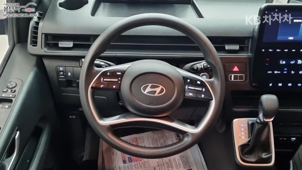 Hyundai Staria — miniaturë 11