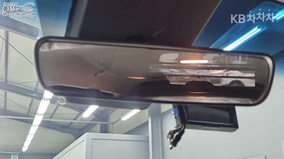 Hyundai Staria — miniaturë 15