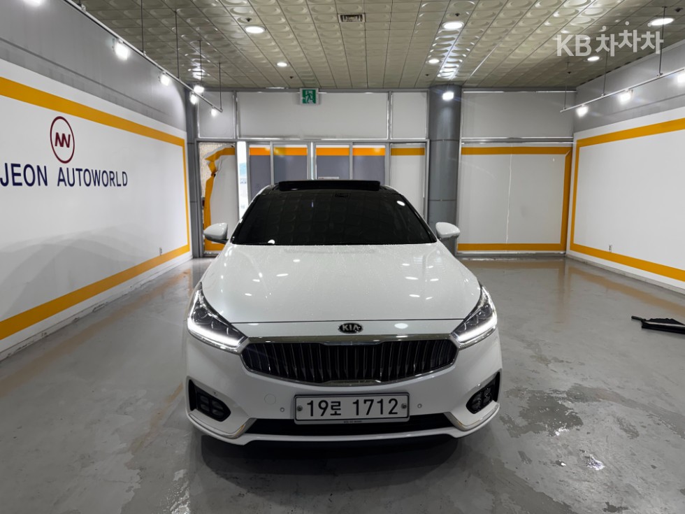 Kia K7