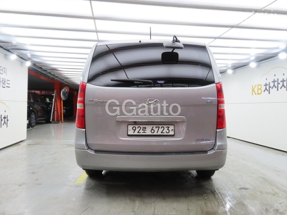 Hyundai Starex — miniaturë 3