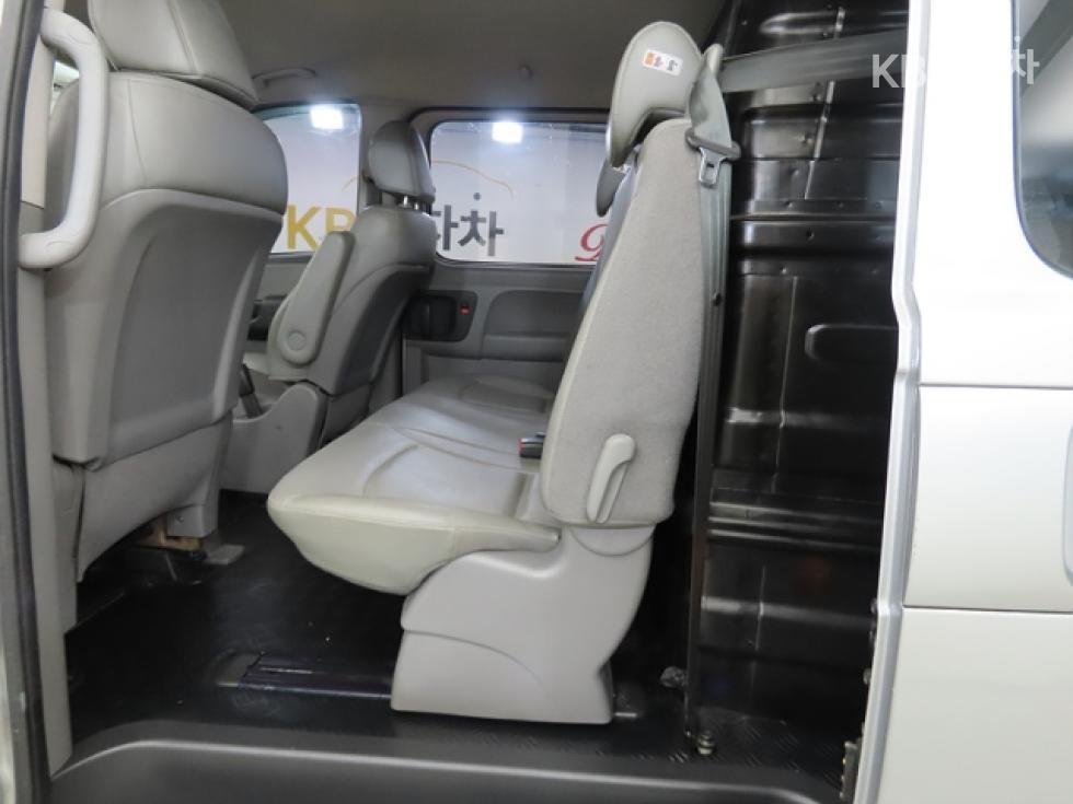 Hyundai Starex — miniaturë 6