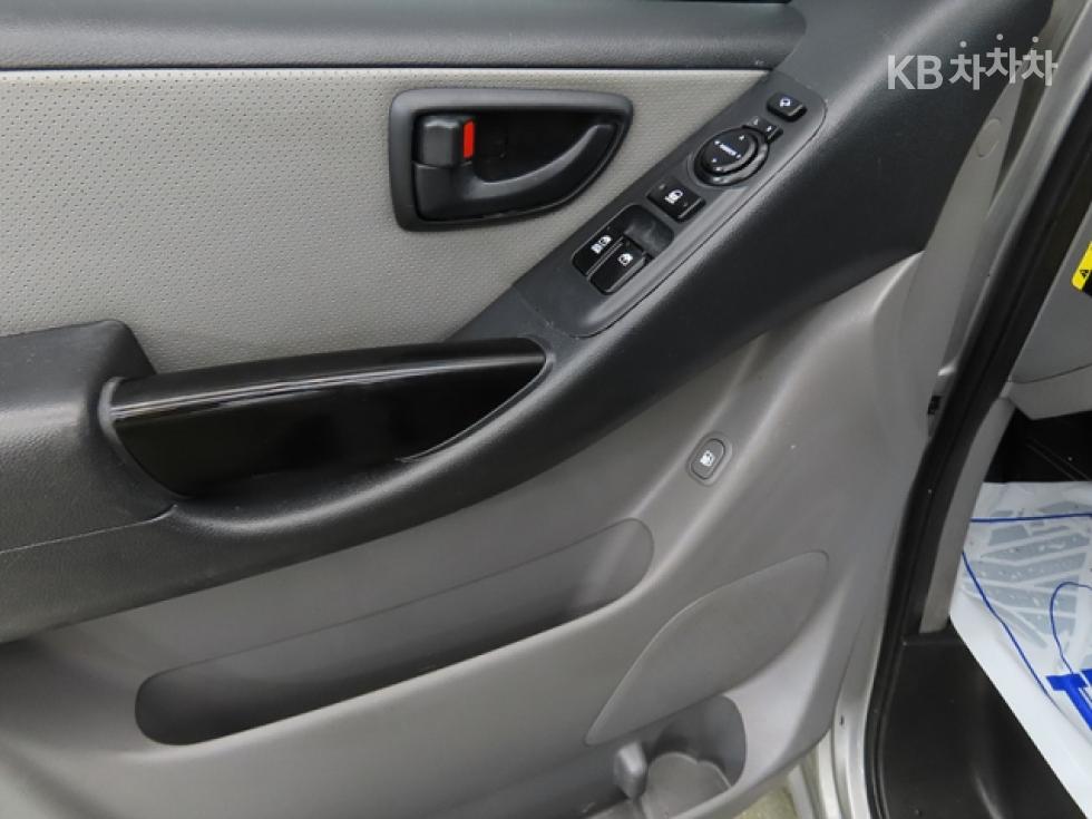Hyundai Starex — miniaturë 11